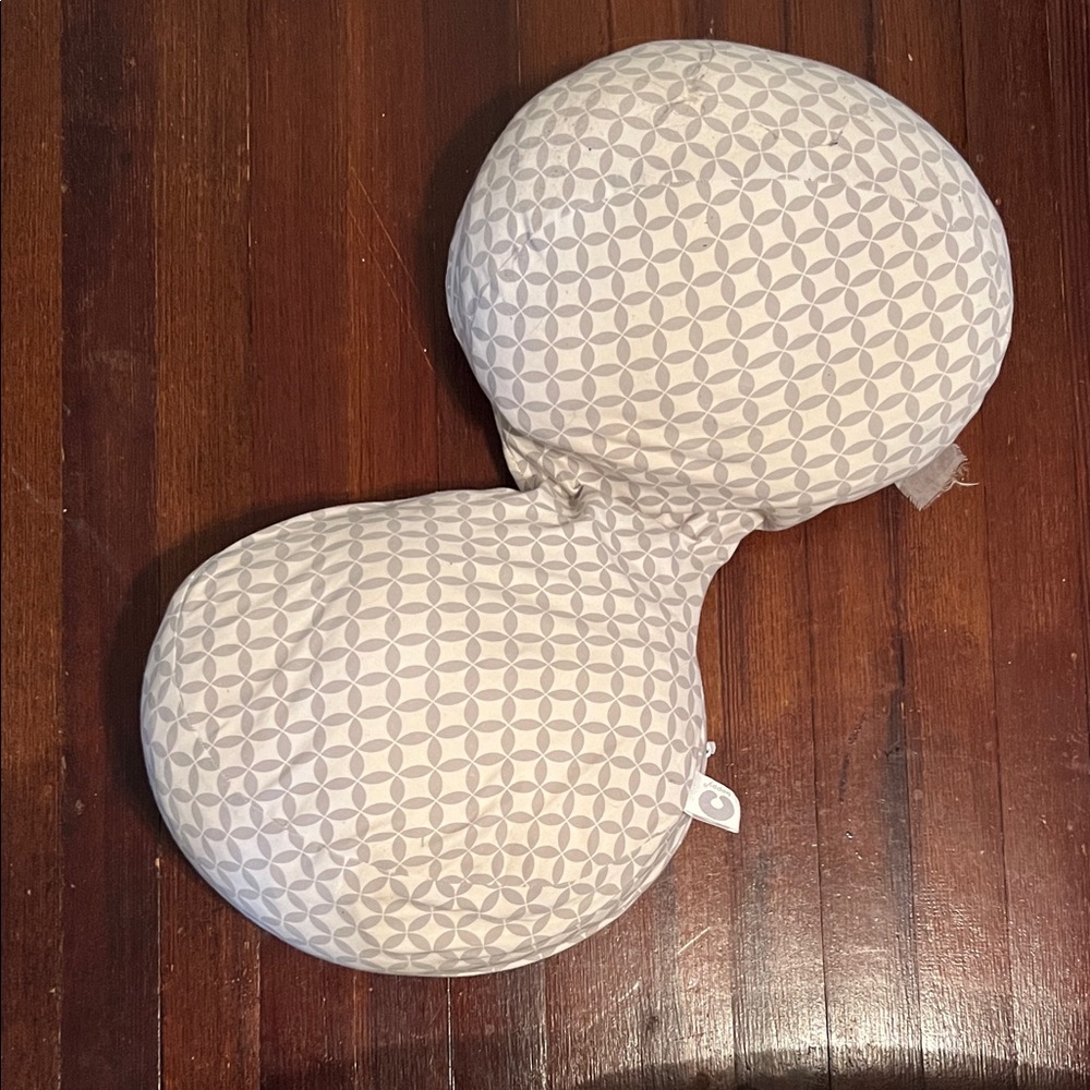 Gray Patterned boppy Peanut Pregnancy Pillow